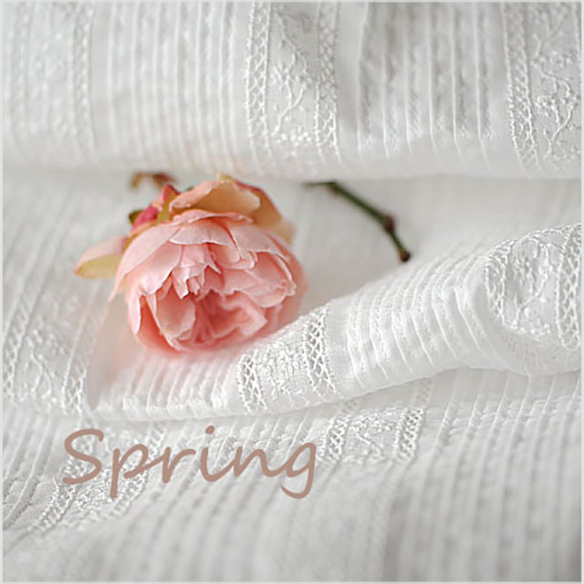 ピンタック入りレース生地