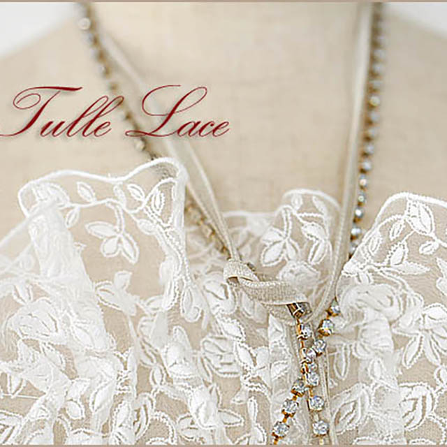 半透明なベースにローズ柄生地